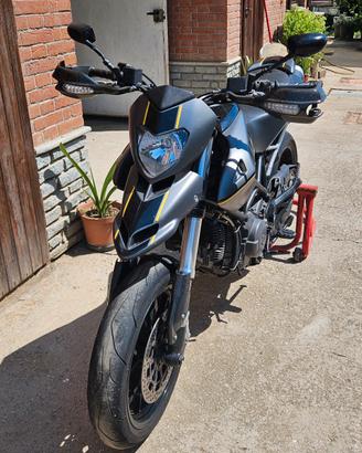 Ducati Hypermotard 796