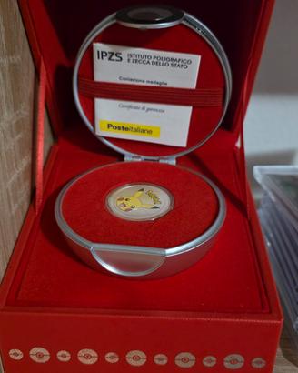 Medaglia Pikachu Pokemon Pokeball 2025 L