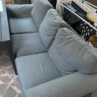 Divano grigio 3 posti sfoderabile