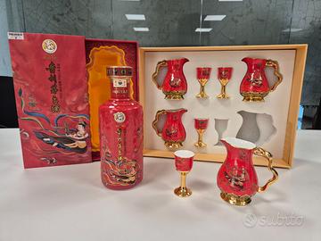 Moutai KEWICHOW con set ceramiche