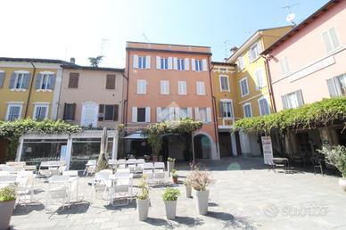 3 LOCALI A LANGHIRANO