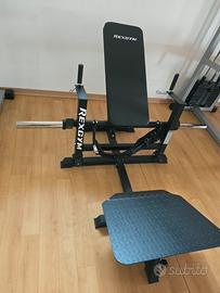 Hip thrust machine