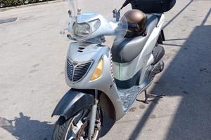 Honda sh 125 2004