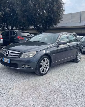 MERCEDES BENZ - C 220 - AUTOMATICA - AVANGARDE