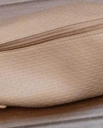 Bulgari Emirates pochette bagno/viaggio 