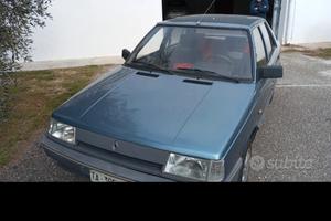 Renault  9 TL