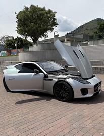 Jaguar F-type R Dynamic V4