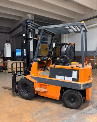 CARRELLO ELEVATORE SHINKO