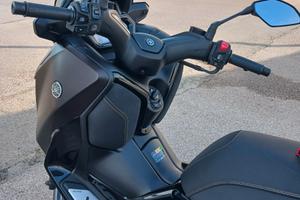 YAMAHA X MAX TECH MAX 125