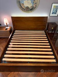 Letto arte povera e rete con doghe