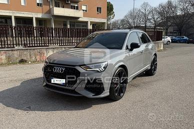 AUDI RS Q3 quattro S tronic
