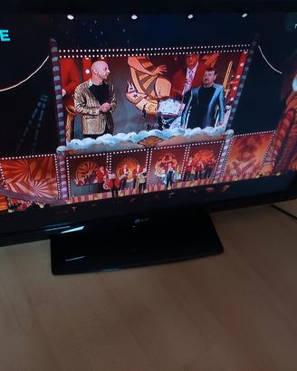 TV LG 42"