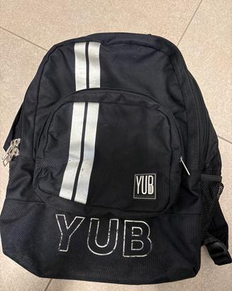zaino YUB nero e bianco