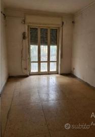 Immobile in asta di 167 m² con più di 5 locali a N