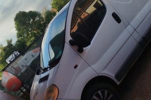 OPEL VIVARO 2.0 DCI 