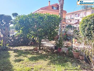 Mascali centro,graziosa villa a schiera (CT)