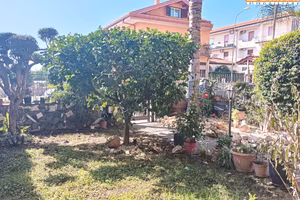 Mascali centro,graziosa villa a schiera (CT)