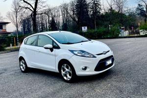 Ford Fiesta 1.4 96CV aut. 5 porte Titanium