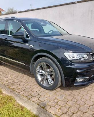 Volkswagen Tiguan 1.6 tdi R-line