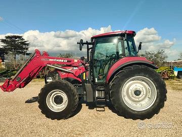 Case HI Farmall 115U Pro con Caricatore e PTO ant