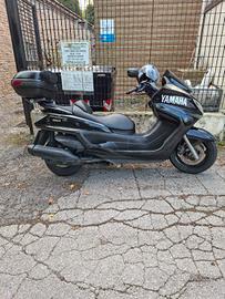 Yamaha majesty 400 