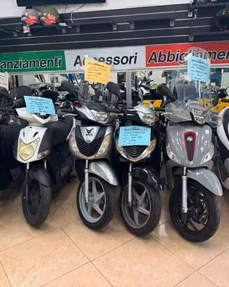 Honda SH 150/ 125 da 1.000 in su - PERMUTE