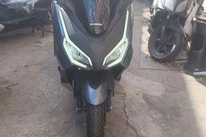 Honda Forza 350 (NSS 350) - 2023-