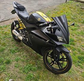 Yamaha yzf r125
