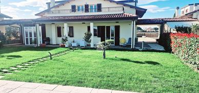 VILLA SINGOLA A RIMINI