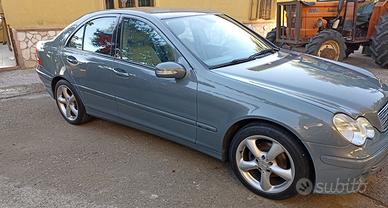 Mercedes C220