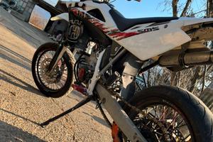 Moto Husqvarna 125