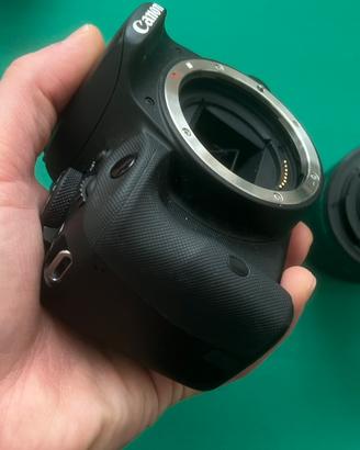 Canon eos 100D macchina fotografica dslr reflex