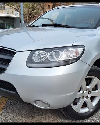 Hyundai SANTA FE 2.2 CRDi-4WD-UNICO PRO-FULL-PELLE