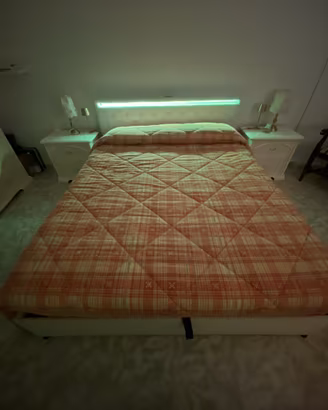 Letto con luci a led + materasso