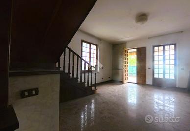 CASA SEMINDIPENDENTE A CIVITANOVA MARCHE