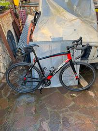 Bici da corsa orbea in carbonio