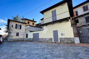 CASA SEMINDIPENDENTE A ARCISATE