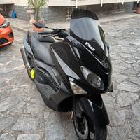 Yamaha T Max - 2005