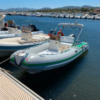 Gommone