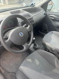 FIAT PUNTO 1.2 B 44KW 5M 5P (2007) RICAMBIO USATO