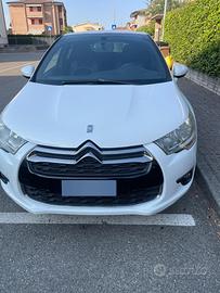 Auto in  stato