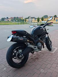 Ducati Monster 696+
