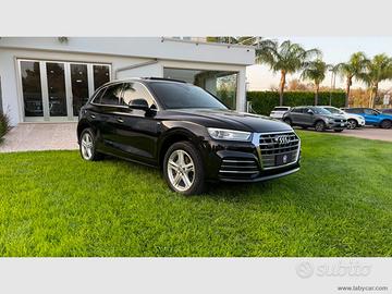 AUDI Q5 40 TDI quattro S tronic S line plus