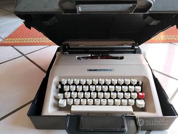 Macchina da scrivere