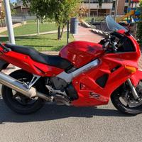 Honda VFR 800 RC46