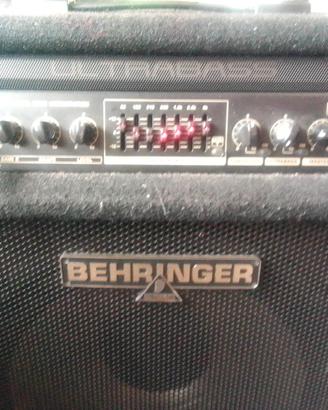 AMPLIFICATORE PER BASSO BEHRINGER