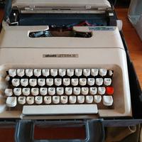 macchina da  scrivere