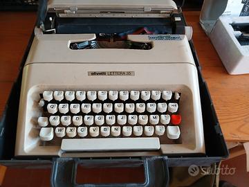 macchina da  scrivere
