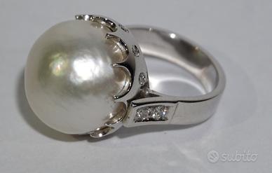 Anello oro bianco 18kt con perla e diamanti