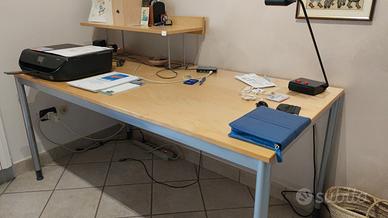 Scrivania 
